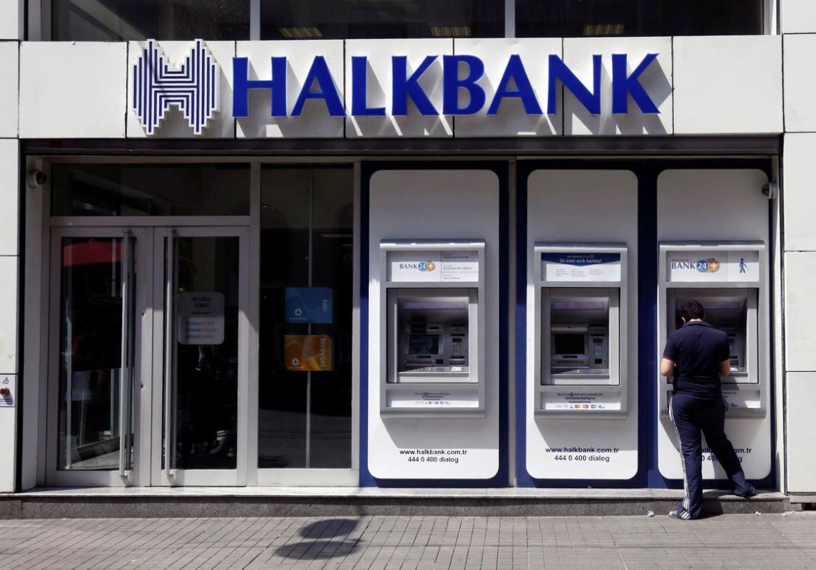 image Turkey&#8217;s state banks likely to follow central bank and slash rates