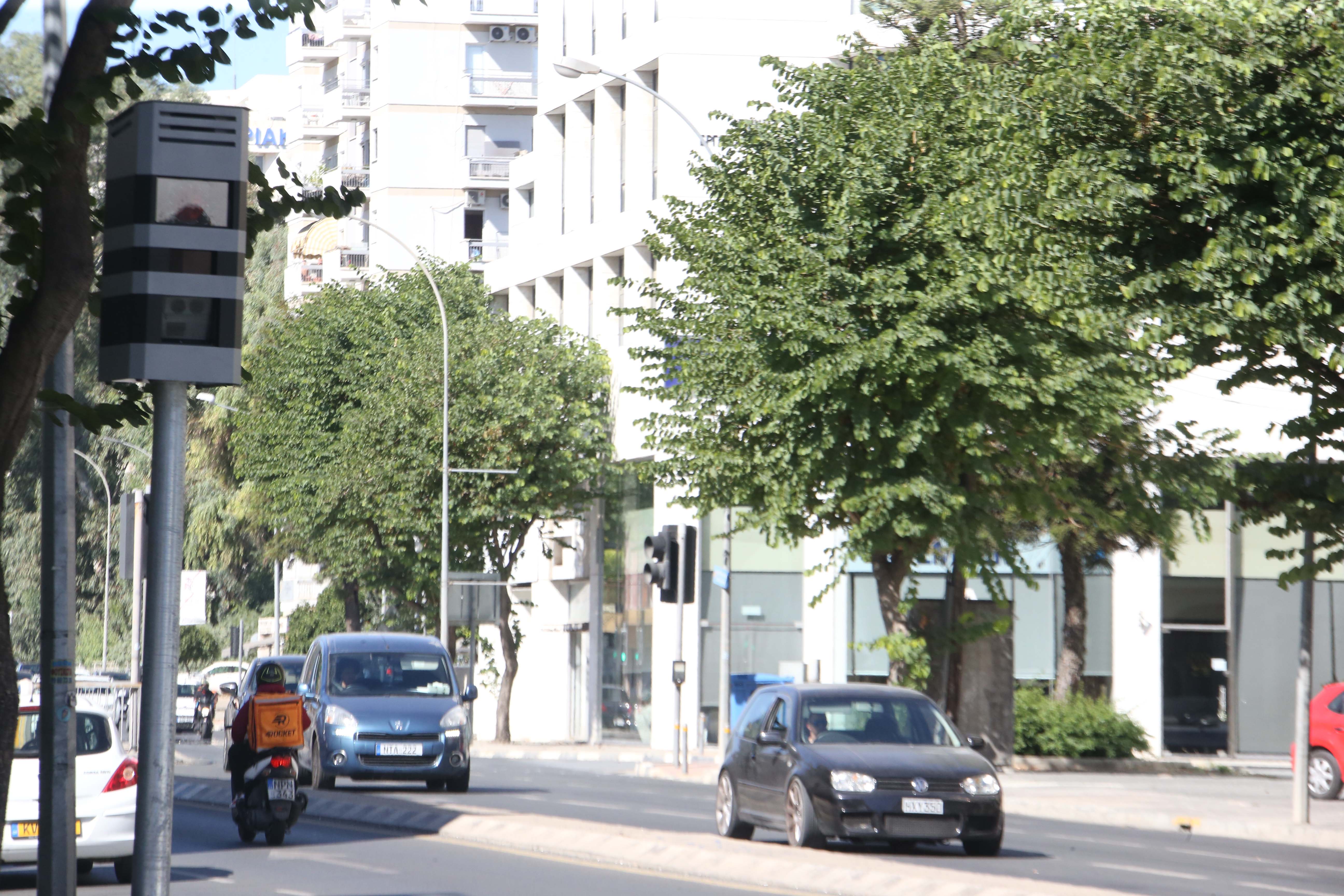 image Pilot traffic cams recorded 500 violations in just two hours at Nicosia junction (Updated)