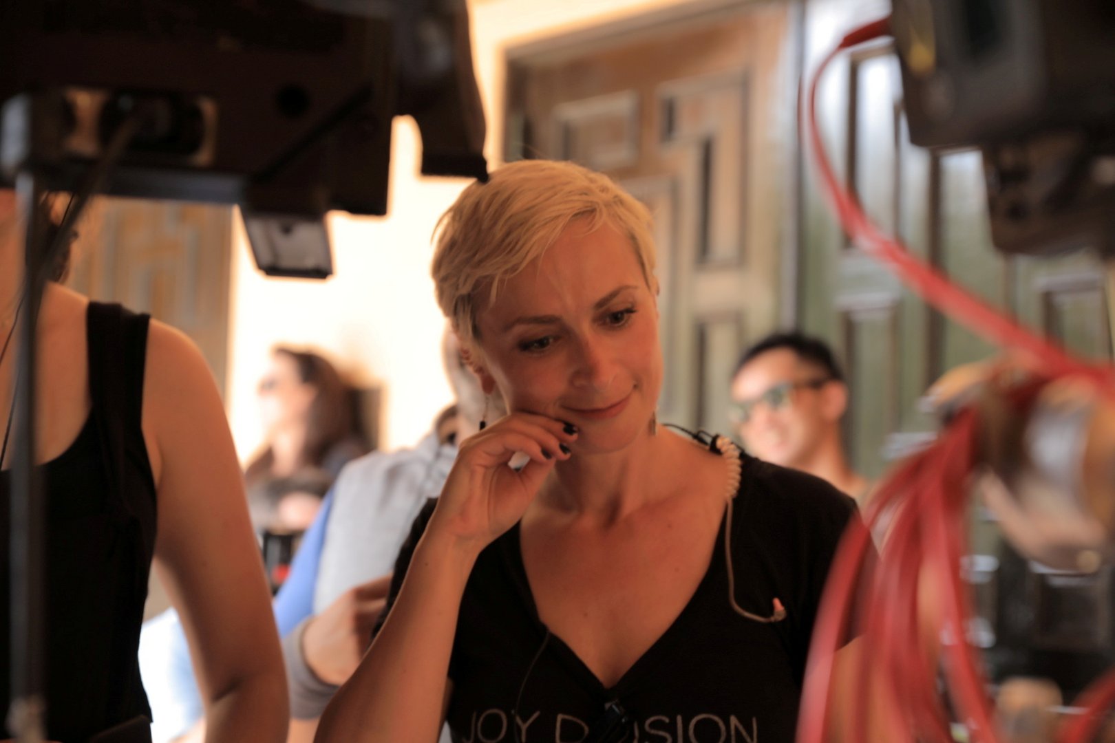 image Sabotage could be behind tragedy on Baldwin movie set, lawyer says