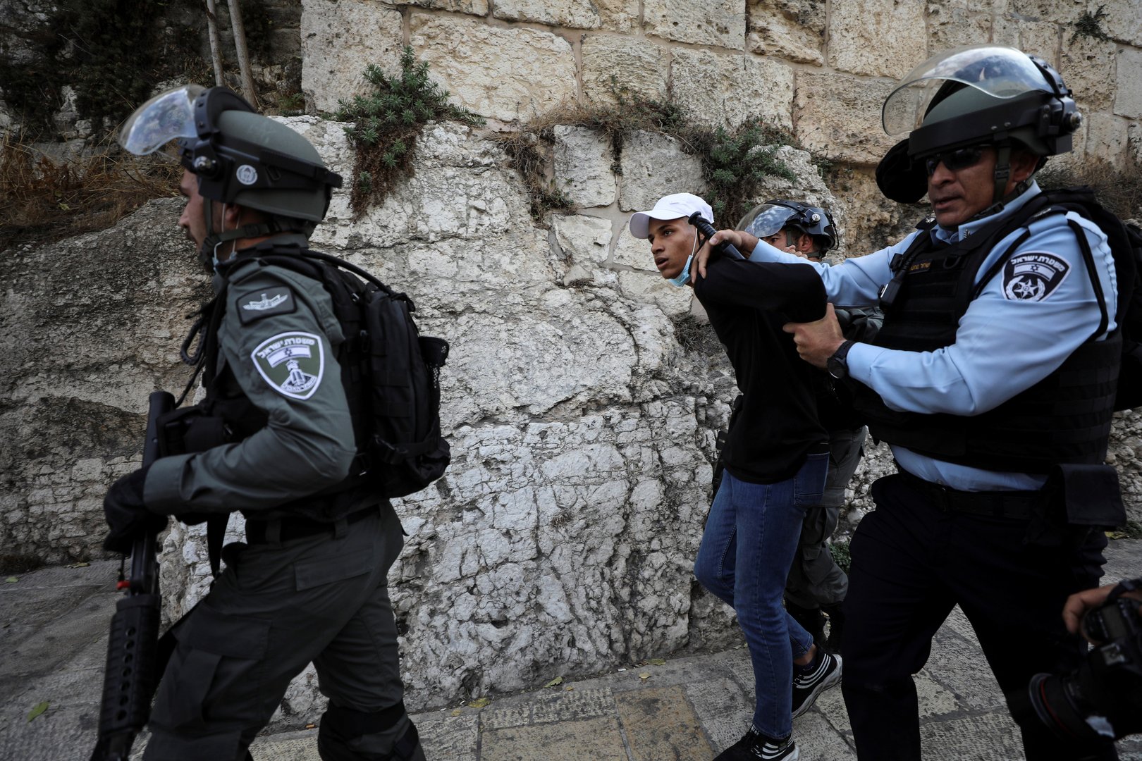 image Palestinians facing Jerusalem evictions reject deal with Israeli settlers