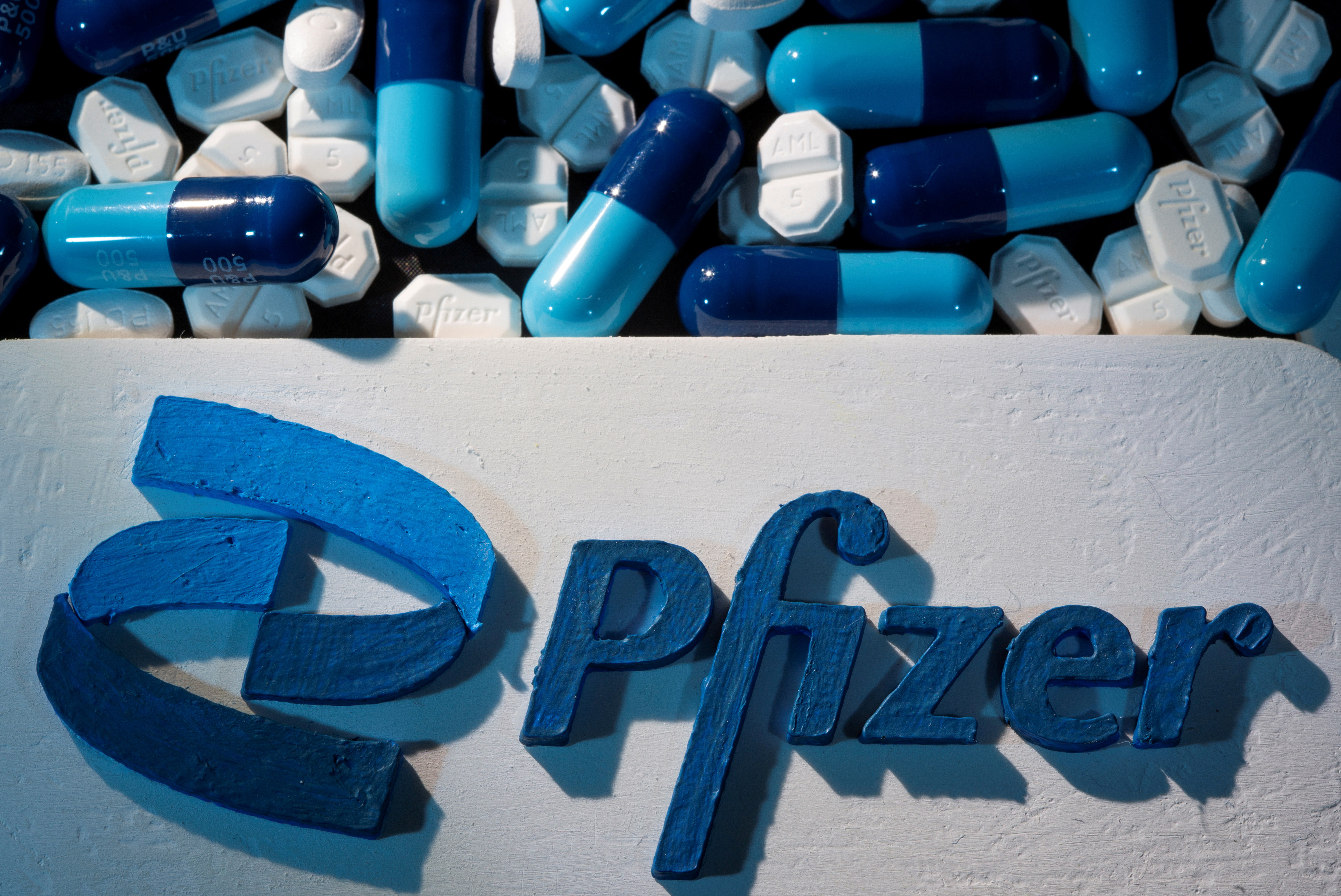image Pfizer to allow generic versions of its Covid pill in 95 countries
