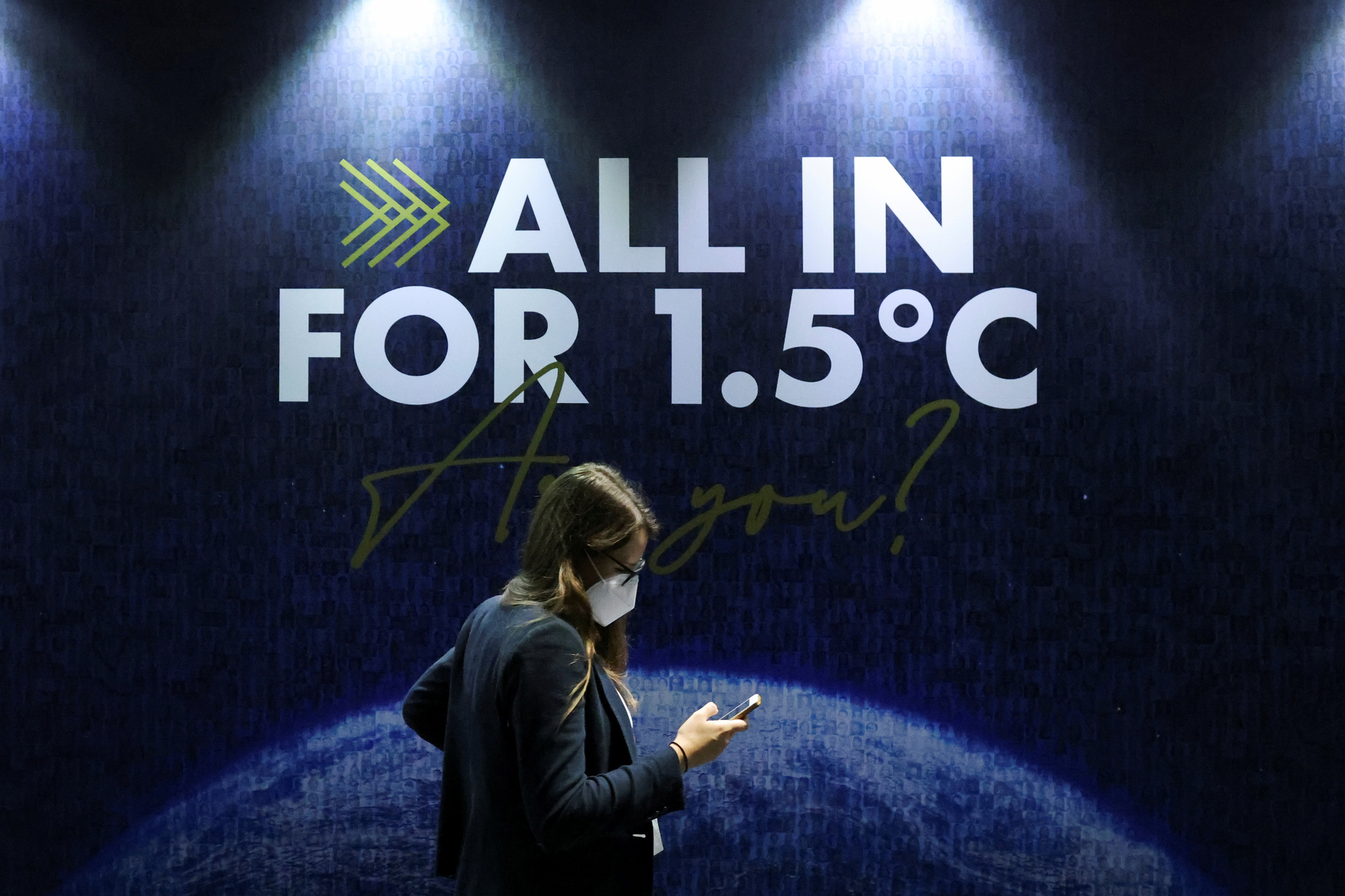 image Pressure mounts as UN climate negotiations enter final day