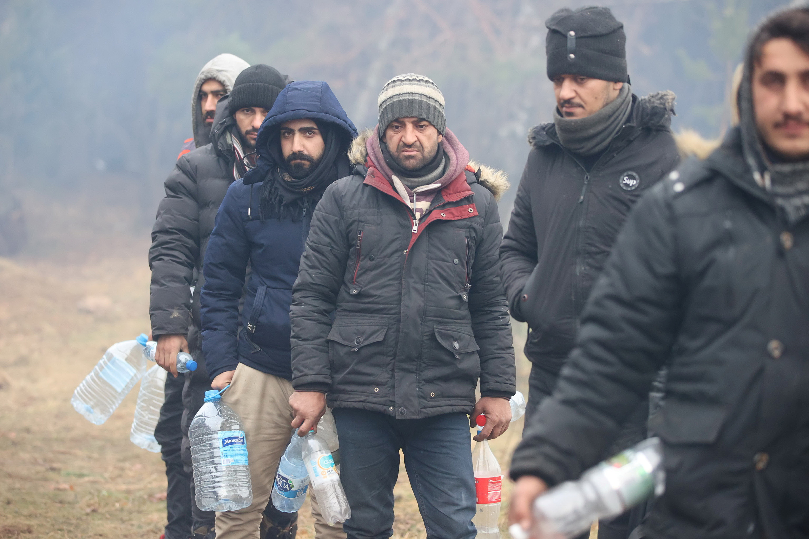 image Turkey curbs flights to Belarus to ease migrant crisis