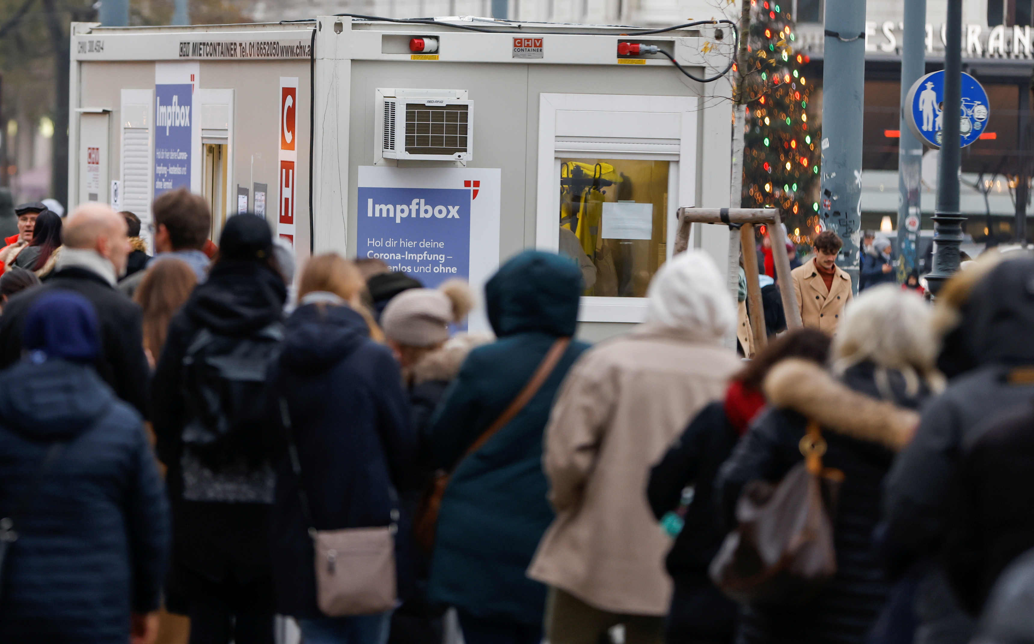 image Austria brings back COVID-19 lockdown, this time for the unvaccinated