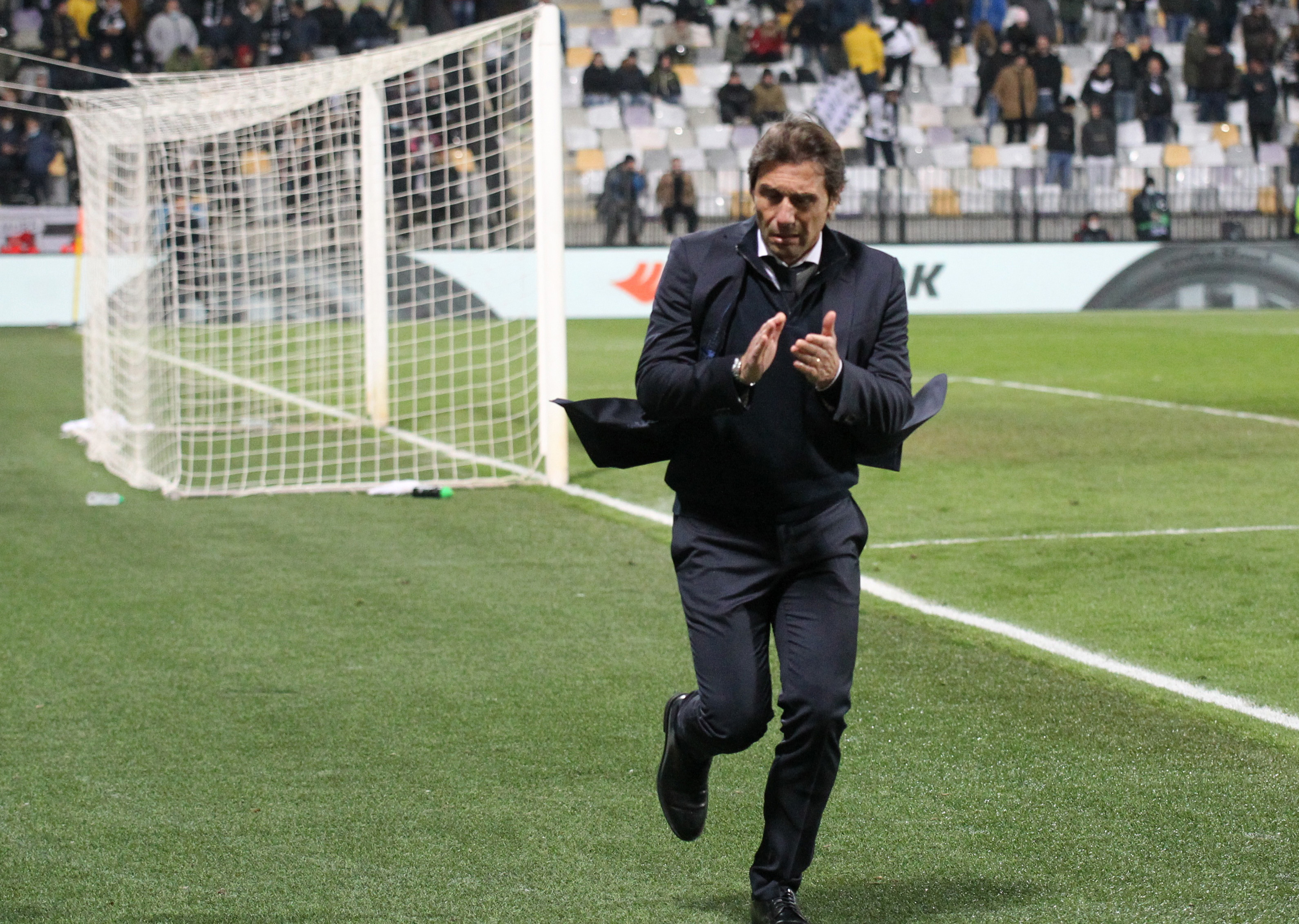 image Conte enjoying PL return despite Tottenham struggles