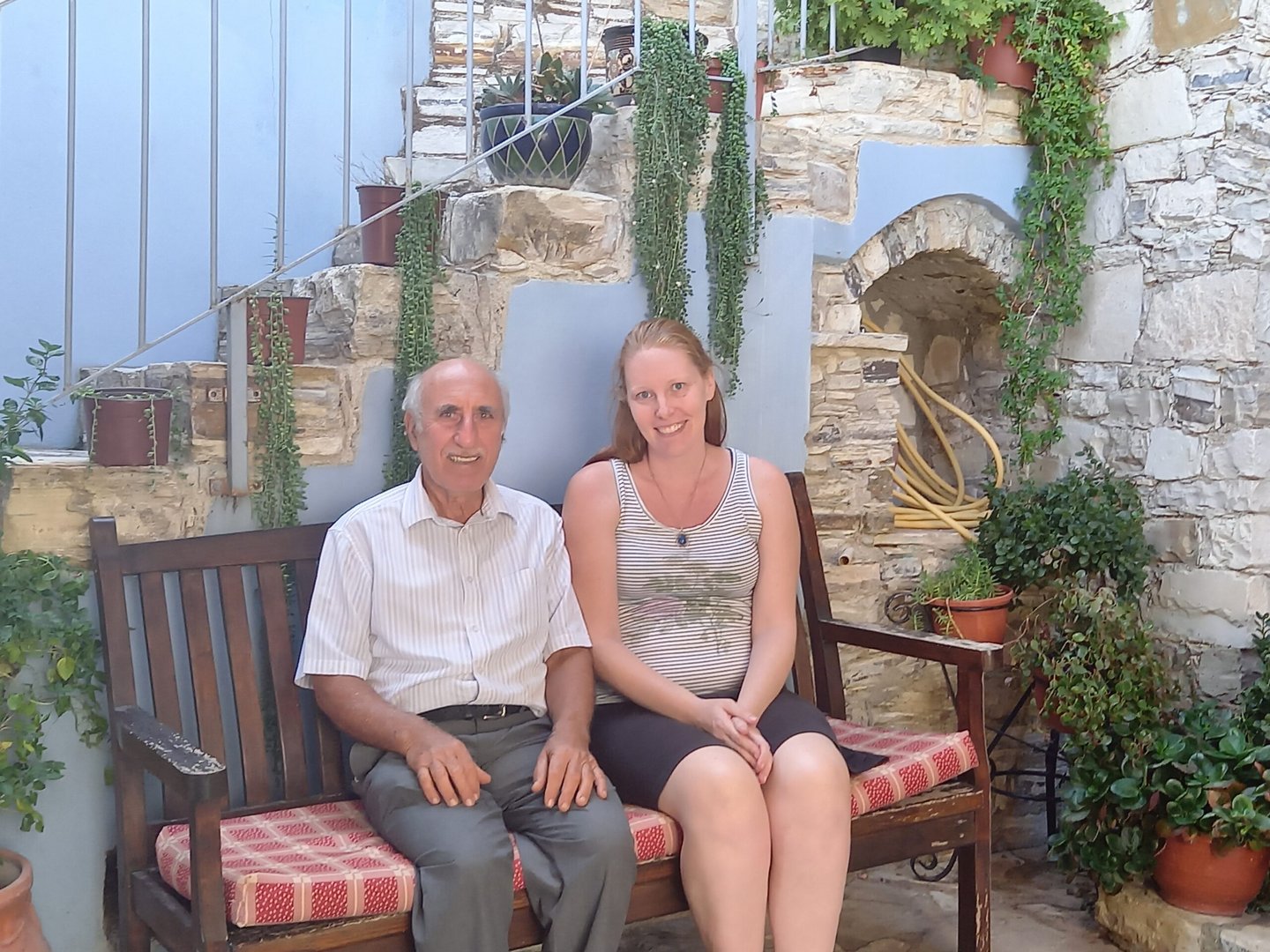beekeeper ioakovos korniotis and erin