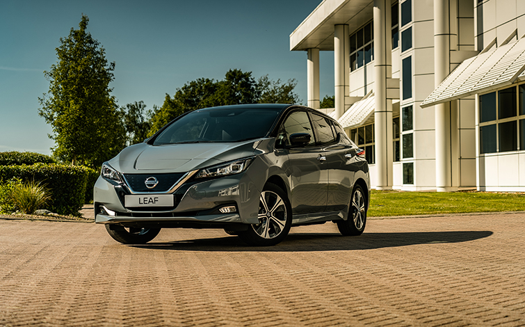 nissan leaf 2