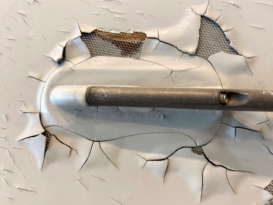 image Costly Airbus paint flaw goes wider than the Gulf