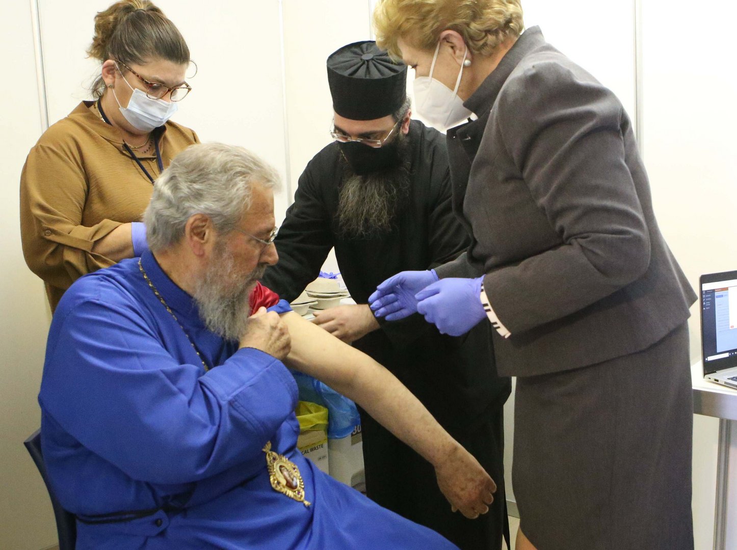image Coronavirus: Getting jab, Archbishop calls on people not to mix religion and science
