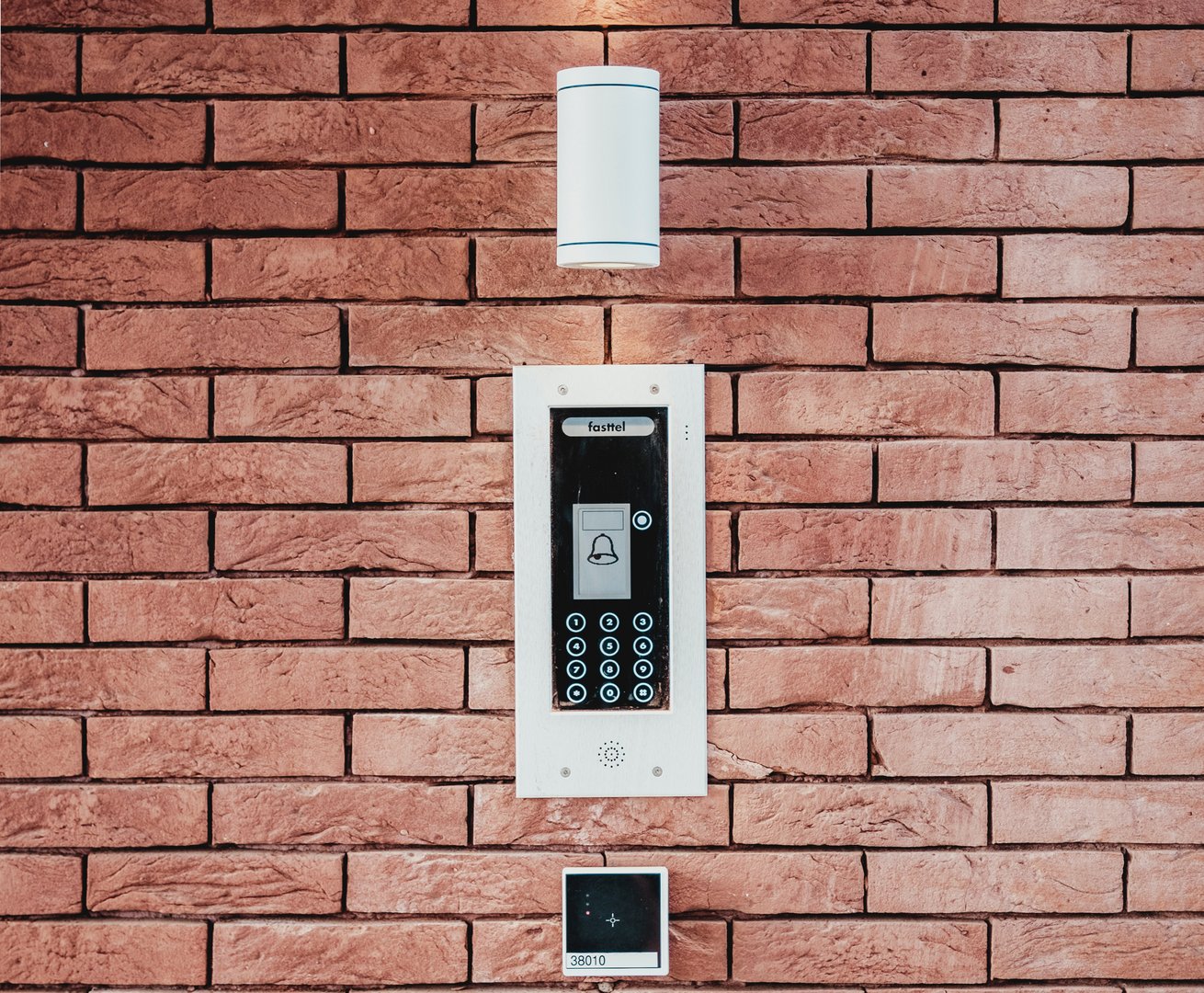 image What you need to know about an Emergency Medical Alert System