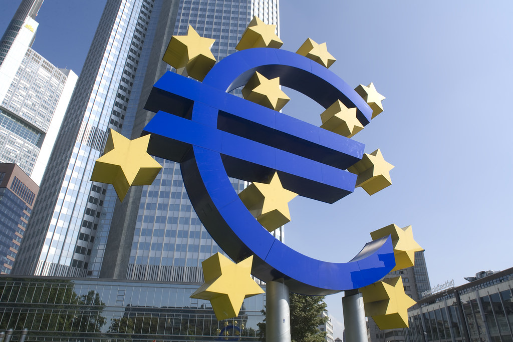 image European shares rise as investor sentiment steadies