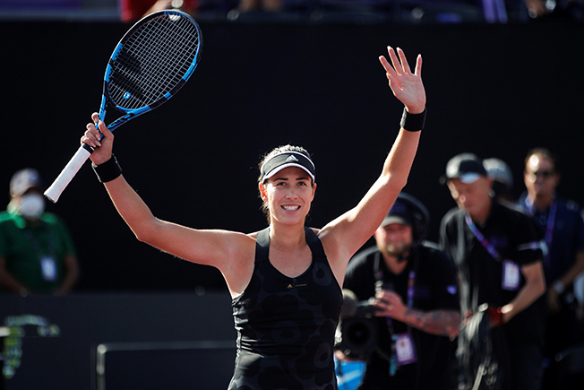 image Muguruza wins first WTA Finals title