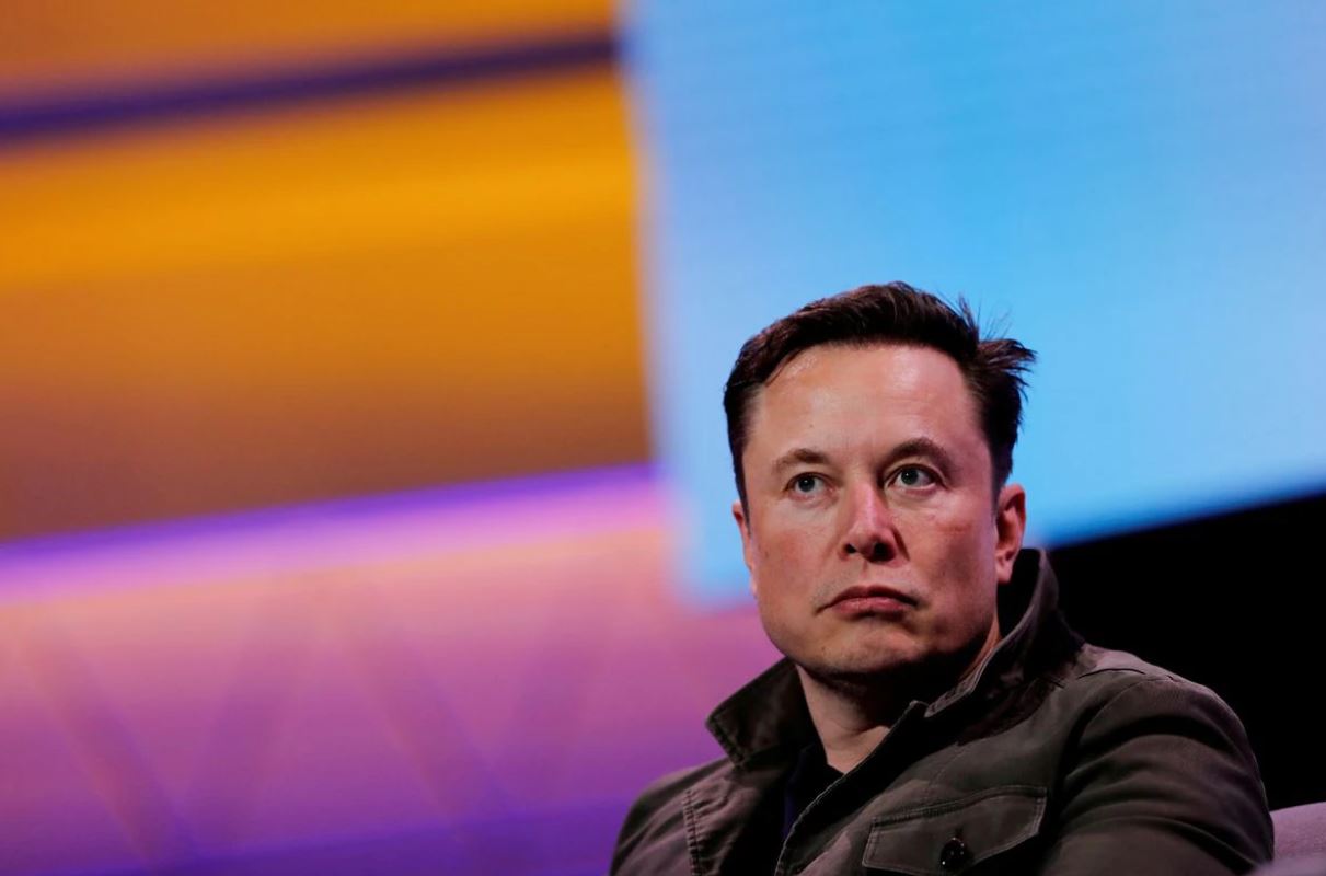 image Tesla&#8217;s Musk feels &#8216;super bad&#8217; about economy, needs to cut 10 pct of salaried staff