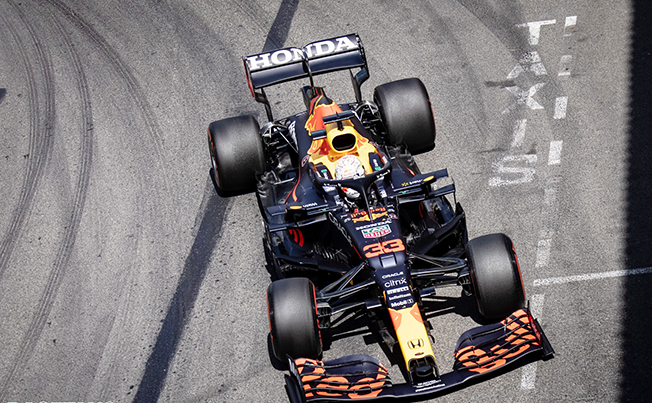 image Verstappen will swap 33 for number one if he wins F1 title