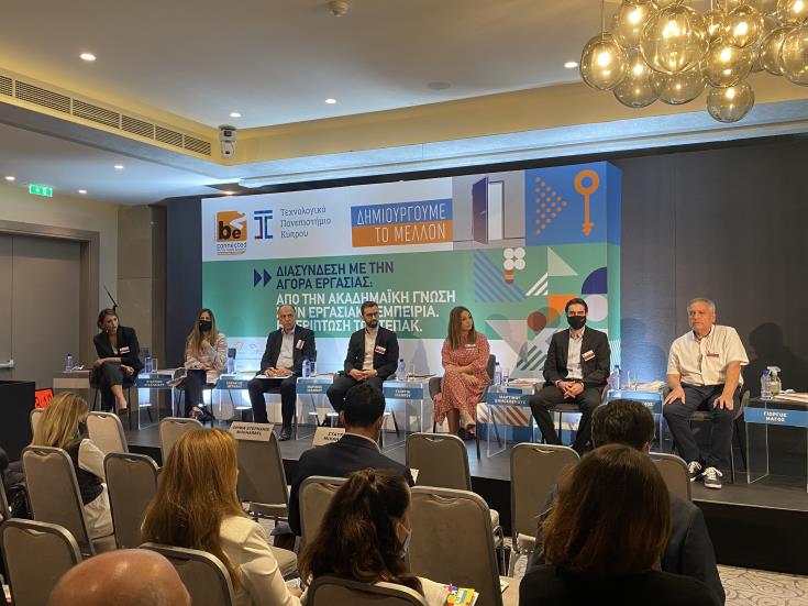 image Tepak bridges gap between education and business community
