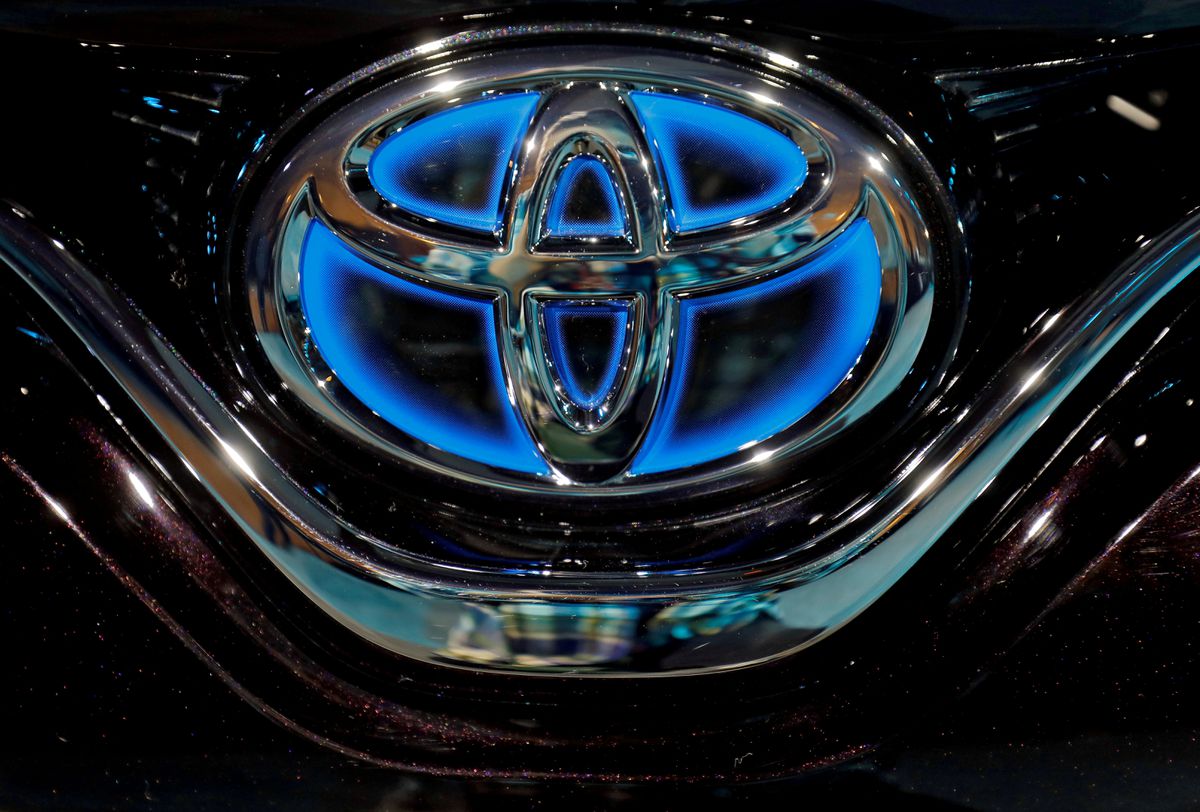image Toyota says to develop alternative fuels with other Japanese vehicle makers
