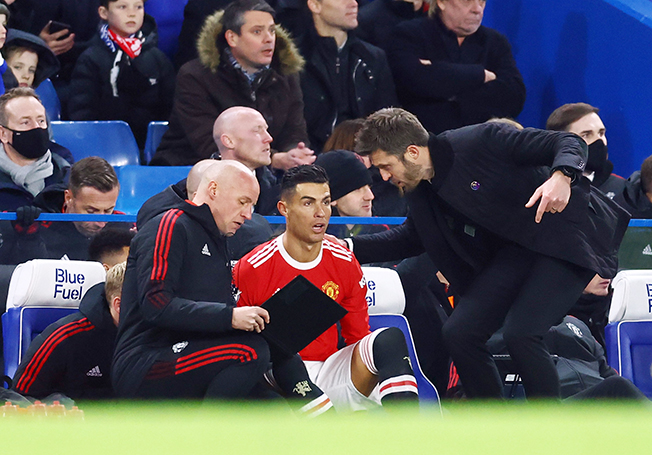 image Carrick dismisses &#8216;myth&#8217; that Ronaldo can&#8217;t press