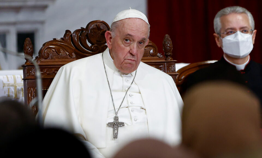 image Stranded Cameroonians, prisoners among migrants returning with Pope