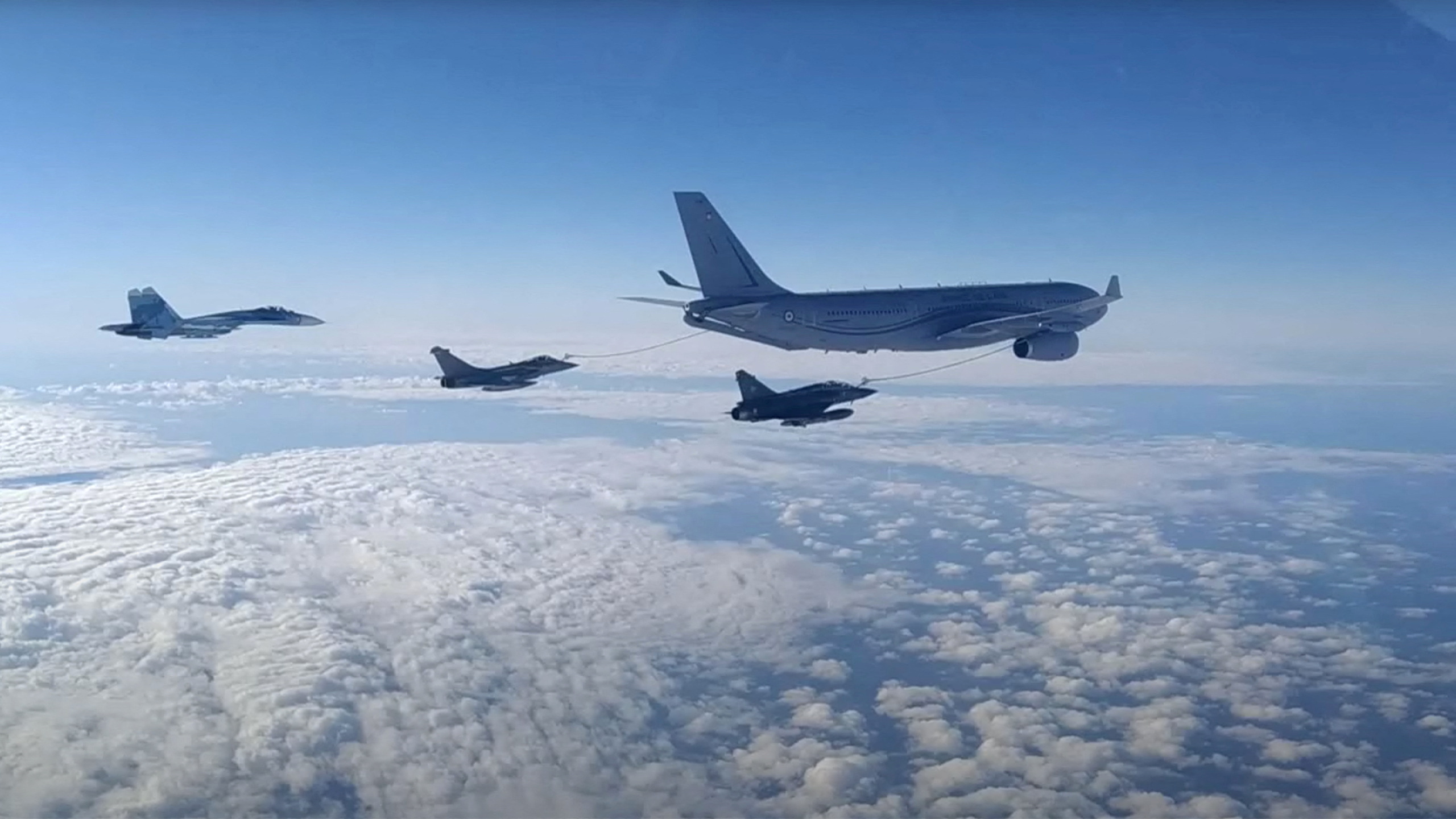 image France to step up military presence in eastern Europe