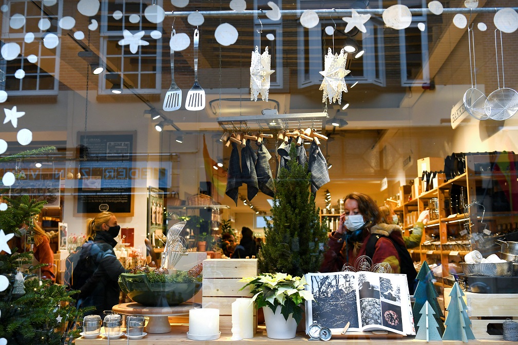 image Netherlands starts &#8216;painful&#8217; Christmas coronavirus lockdown