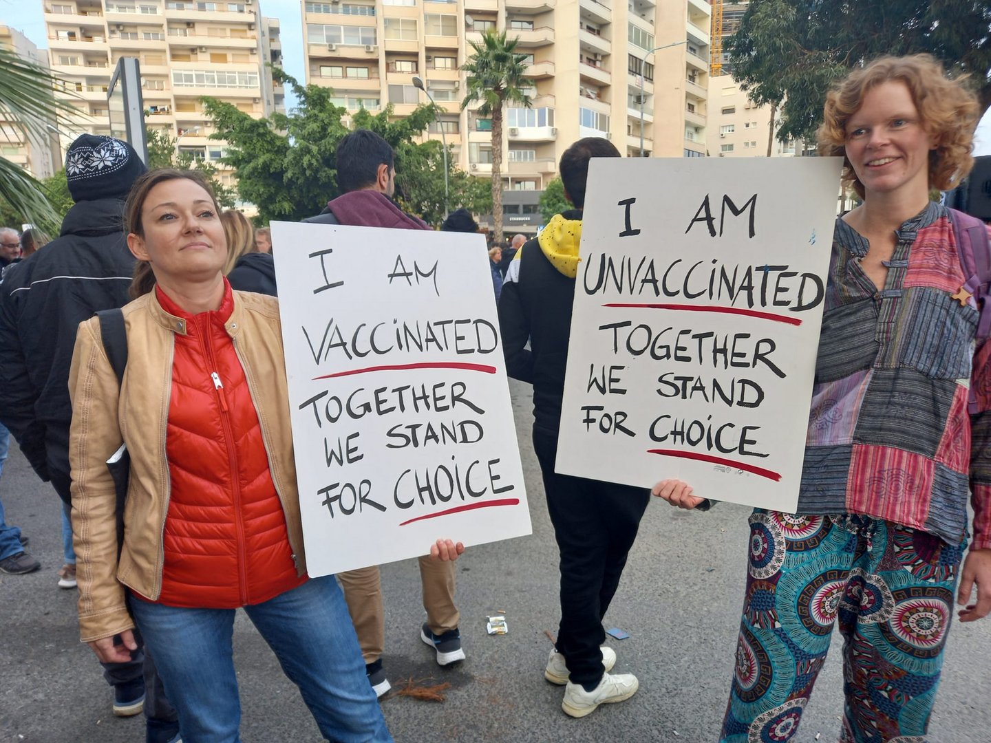 image Coronavirus: Hundreds protest against Covid measures in Limassol