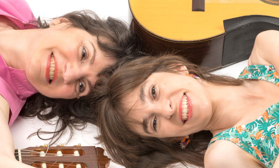 image Female Spanish guitar duo to perform in Cyprus
