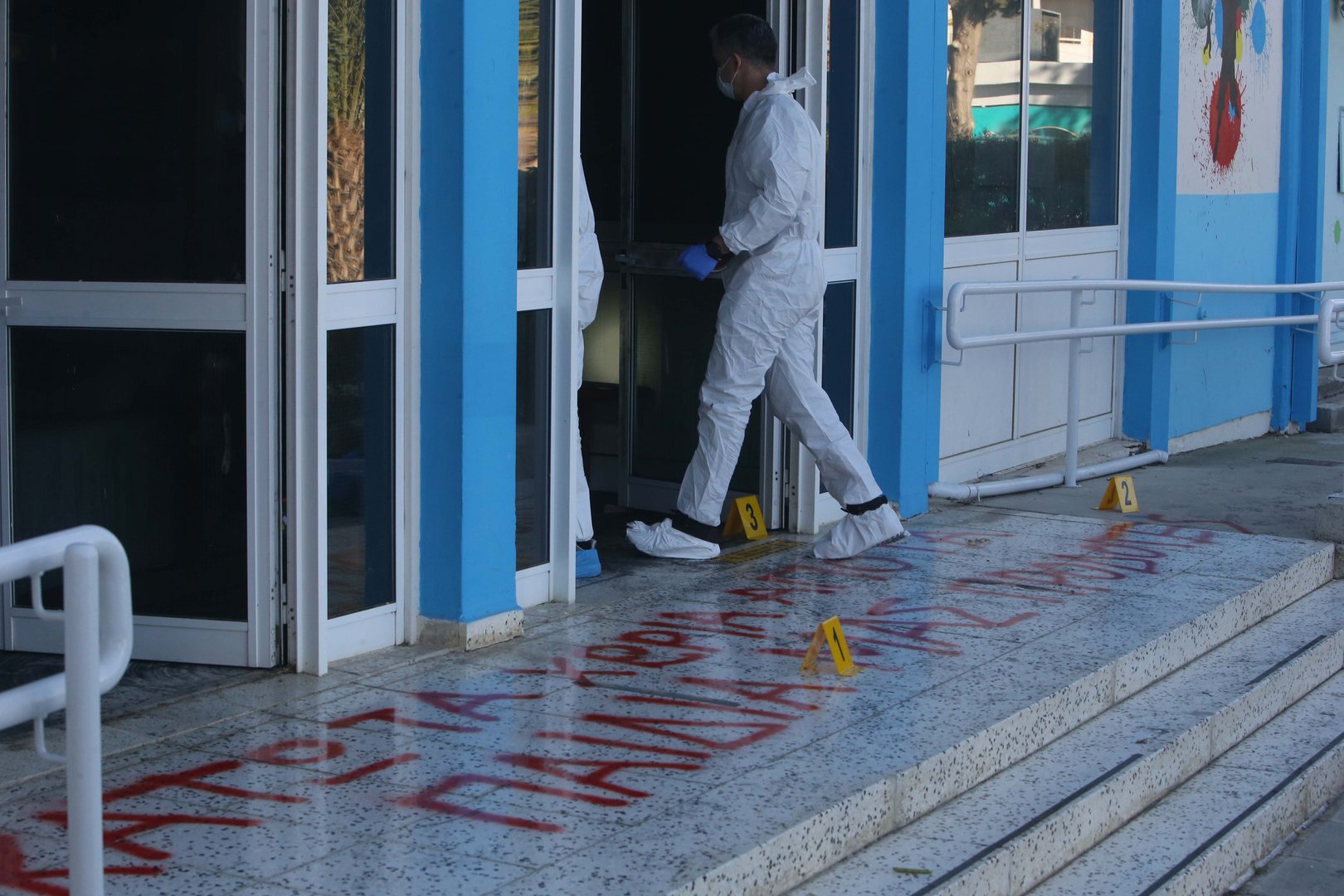 image Guards to be placed in schools in wake of attacks