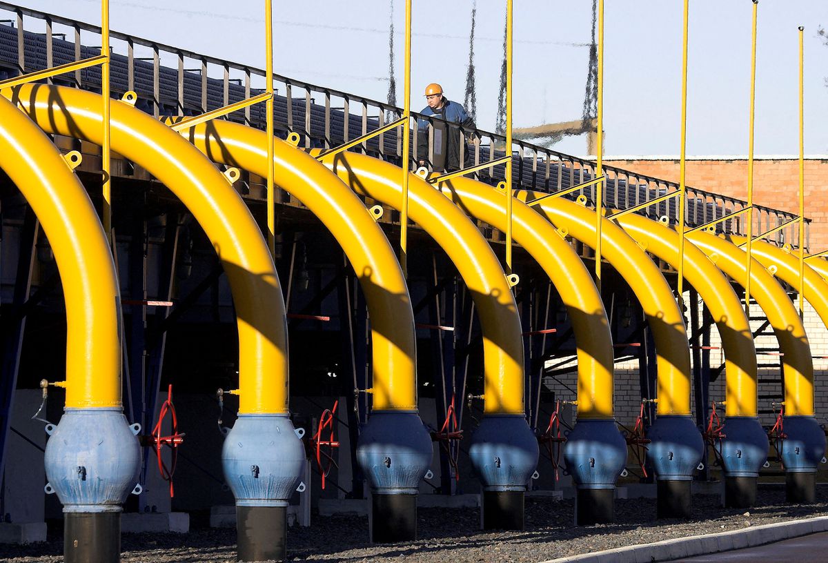 image European gas prices hit record as Russian flows via Yamal reverse