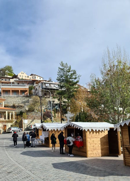 feature gina xmas agros