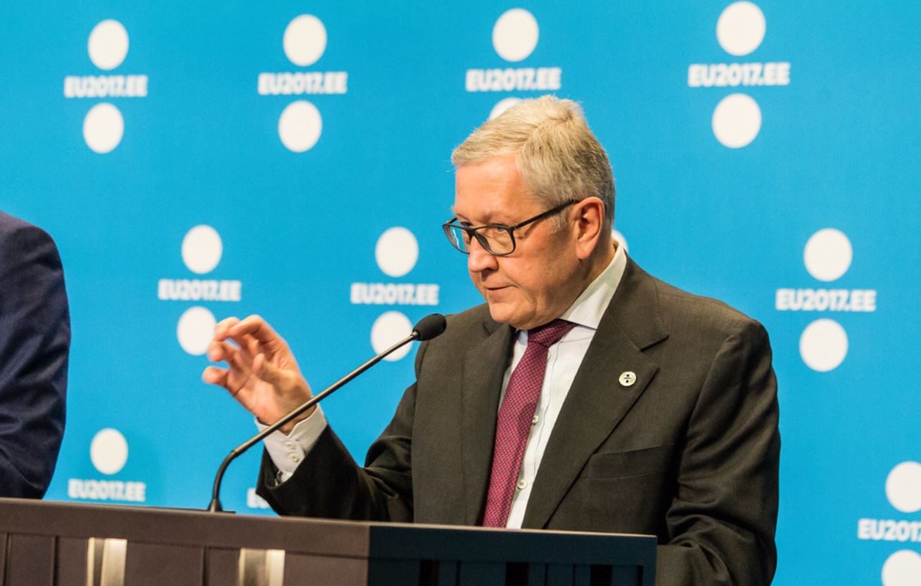 image Cyprus economy not in danger, ESM chief says