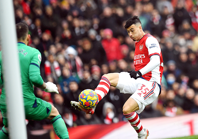 image Arsenal&#8217;s Gabriel fought off baseball bat-wielding robber