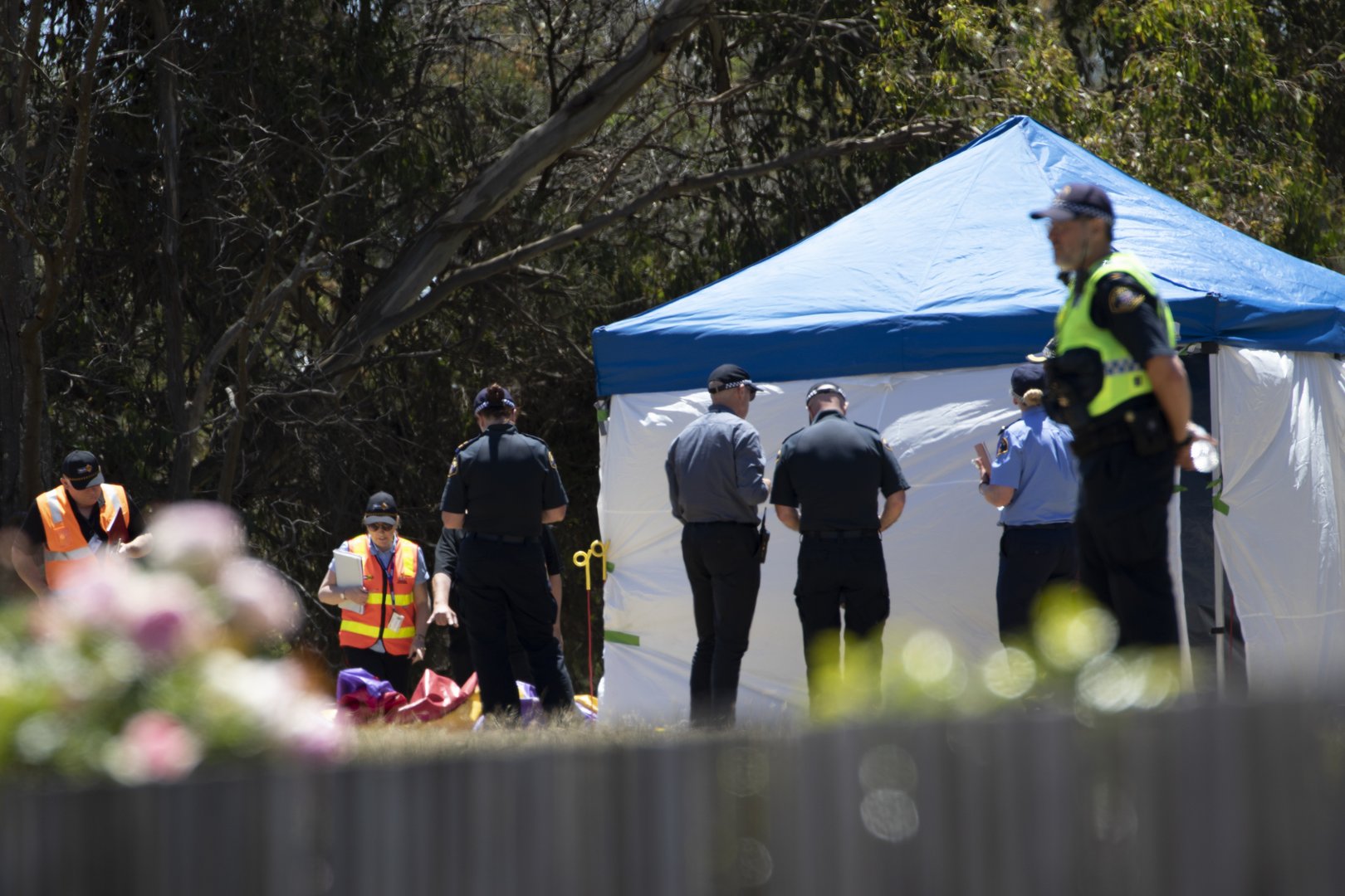 image Four children die after wind lifts jumping castle into air at Australia school (Update)