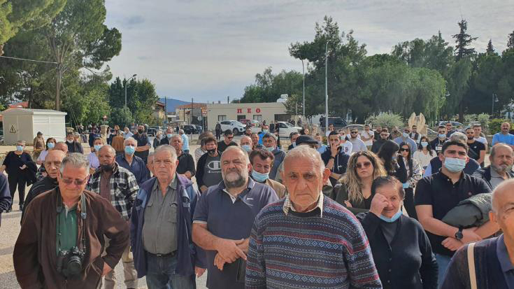 image Polis stages protest over lack of police and medical facilities