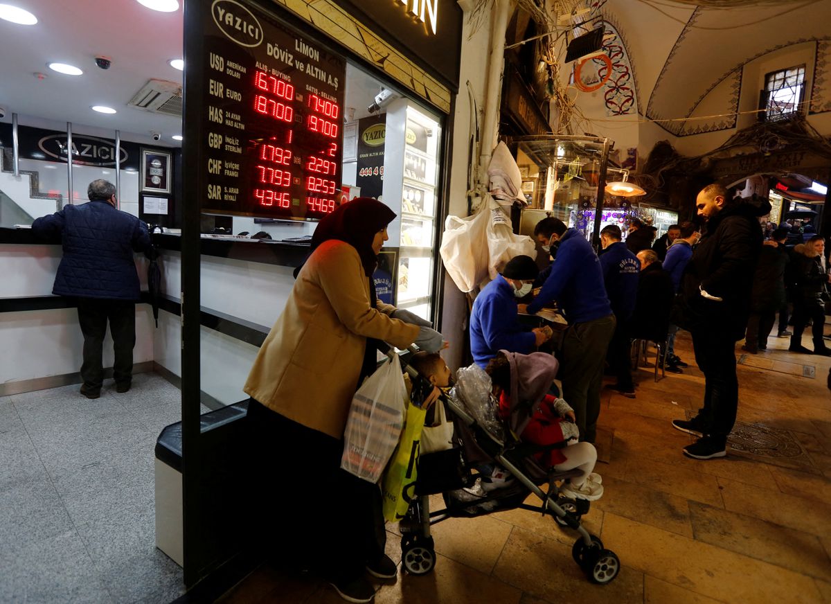 image Turkey&#8217;s lira slides 5 per cent; cenbank says it will monitor forex risks