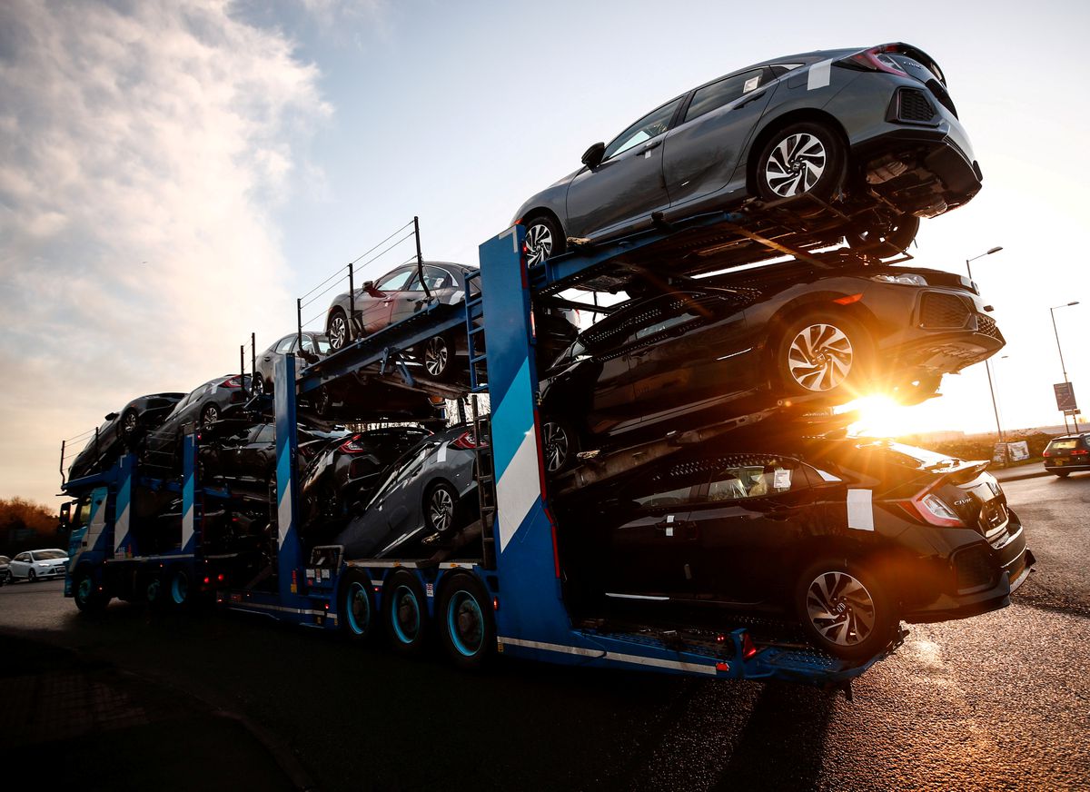 image UK car plants have worst November since 1984