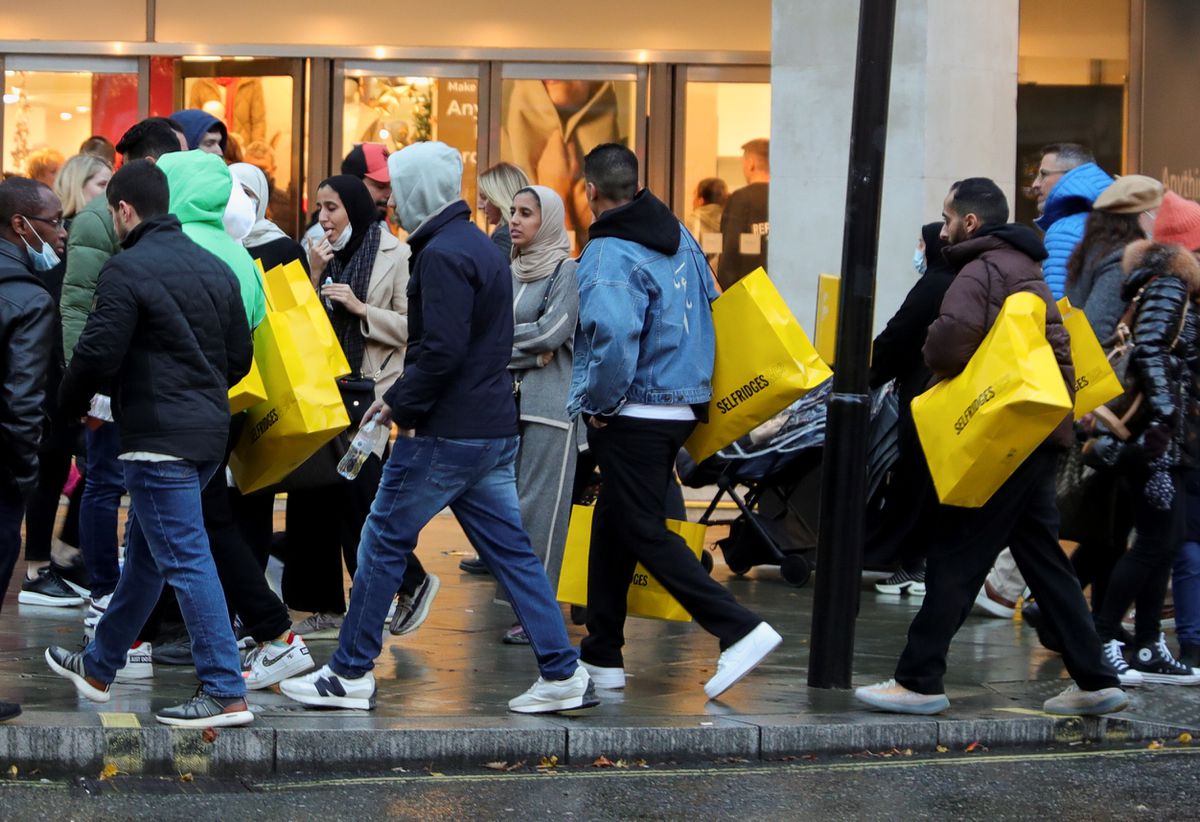 cover UK retail sales fall at fastest rate since first pandemic lockdown