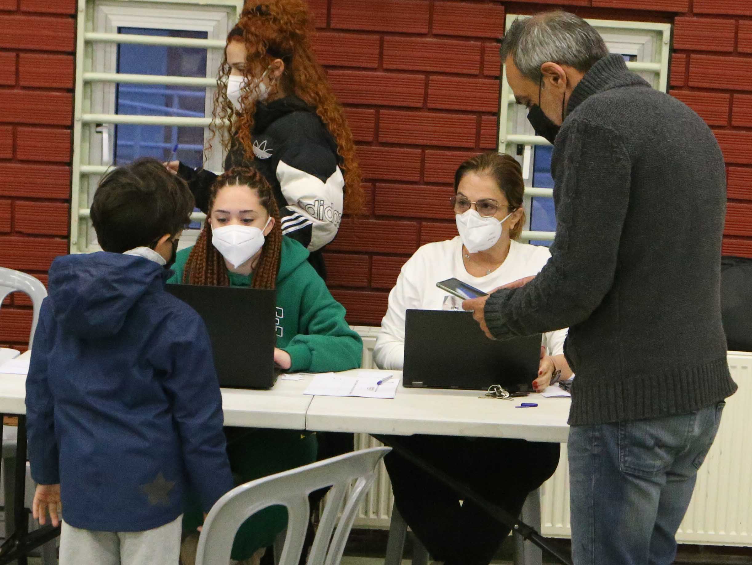 image Coronavirus: Ministry says data shows teachers could be in class if they used test to stay