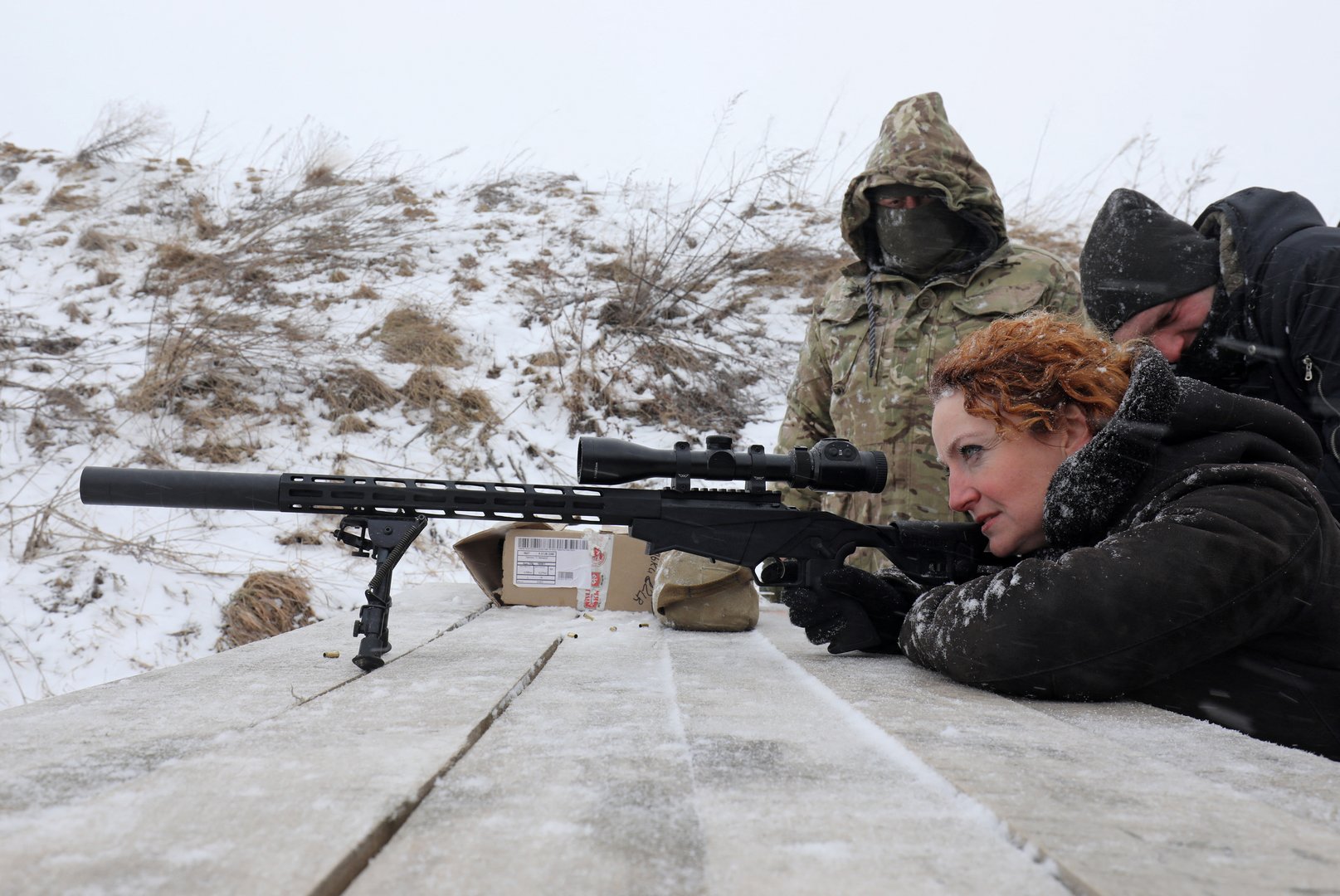 image Biden warns Putin with sanctions as West steps up Ukraine defenses
