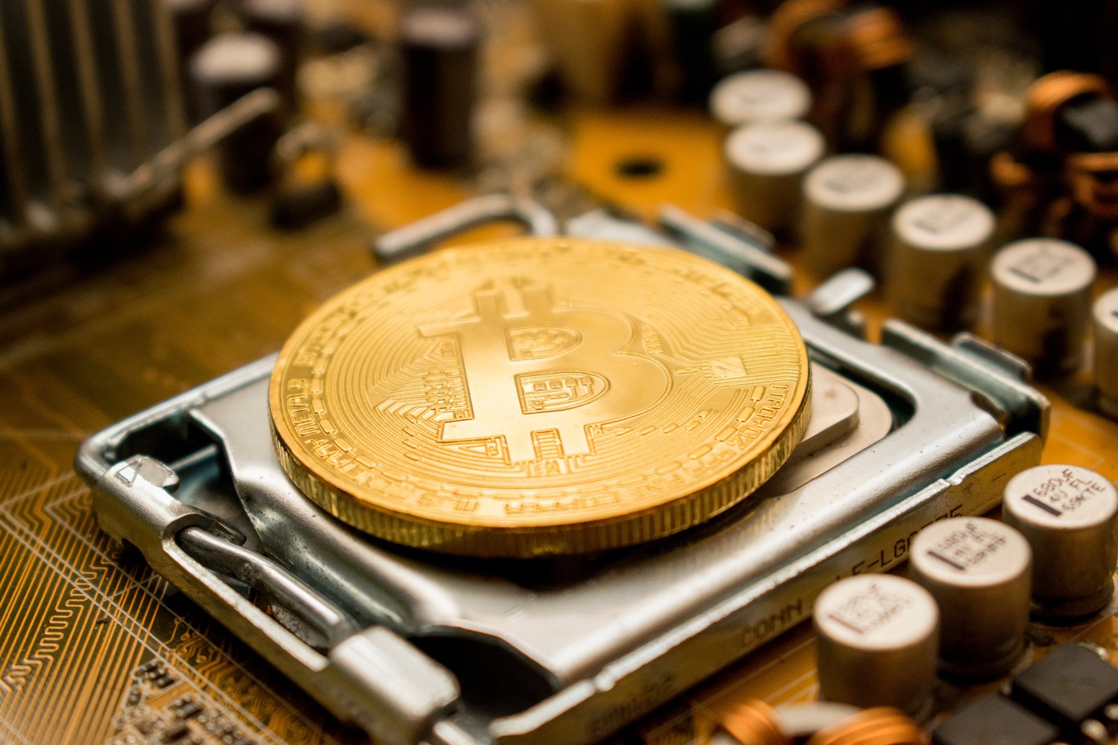 image What is cryptocurrency mining, and name some of the leading mining pools?