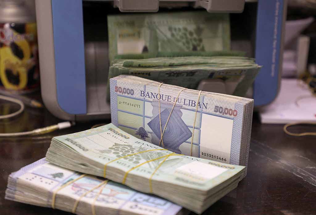 image Penny pinching and power cuts; Lebanon&#8217;s middle class squeezed by crisis