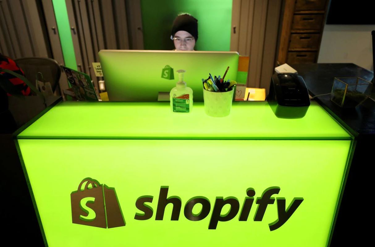 image Shopify must face data privacy lawsuit in US