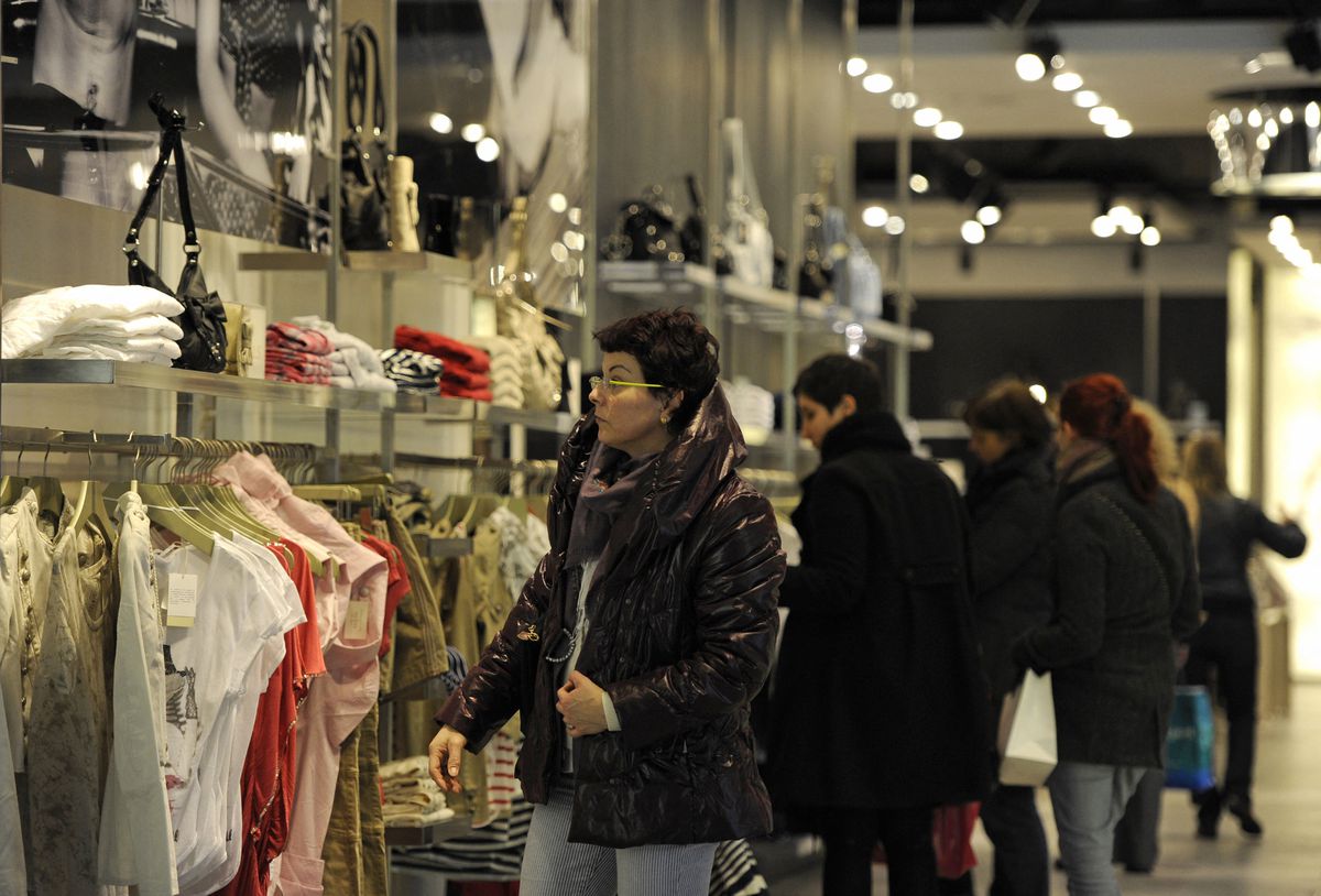 image UK&#8217;s rich and poor face similar inflation &#8211; but different economic pain