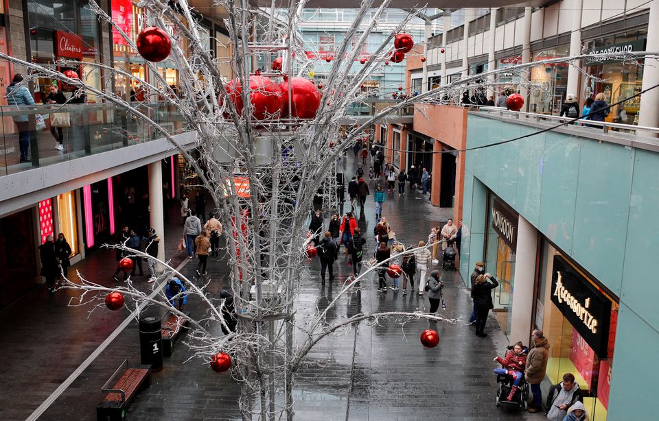 image UK shoppers 25 per cent down on pre-pandemic level in post-Christmas week