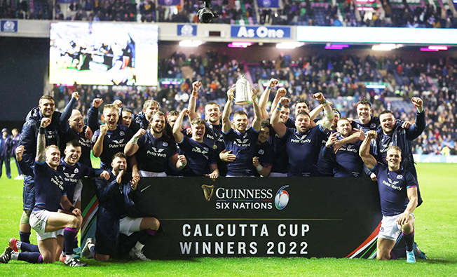 image Scotland edge out England at Murrayfield