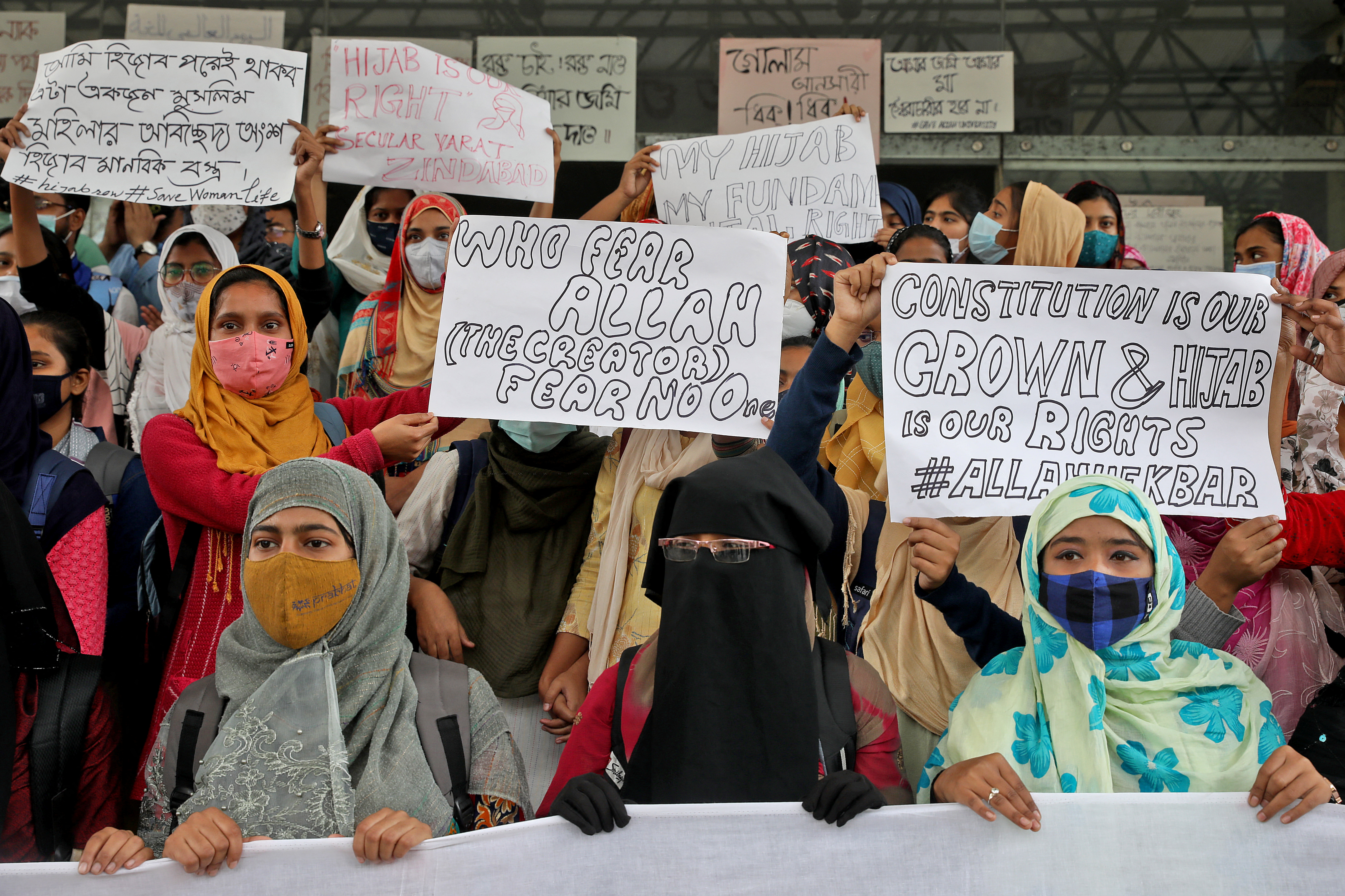 image India&#8217;s Karnataka state to shut schools after &#8216;hijab ban&#8217; triggers protests