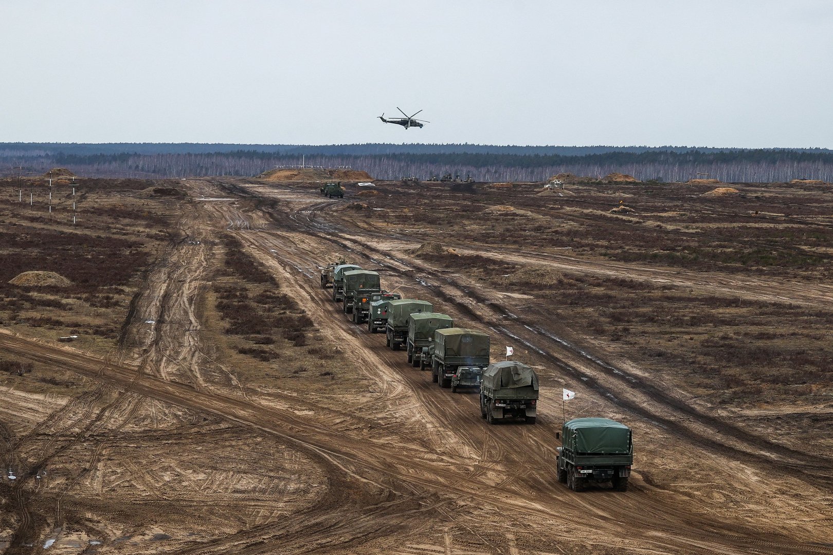 image Russian troop withdrawal depends in part on NATO pullback, Belarus says