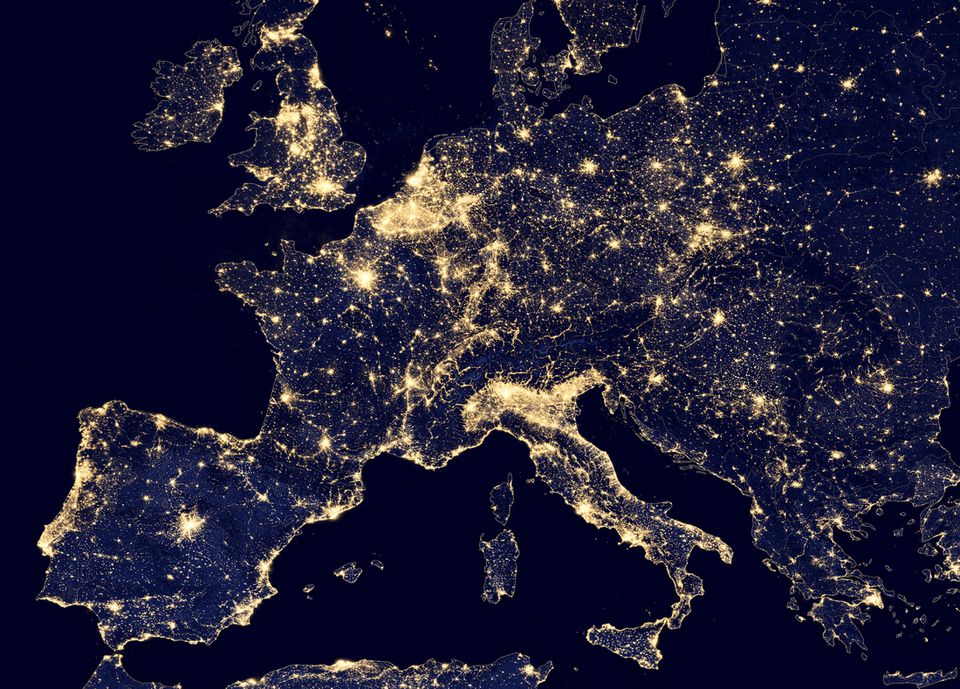 image EU lays out $6.8 billion satellite communication plan in space race