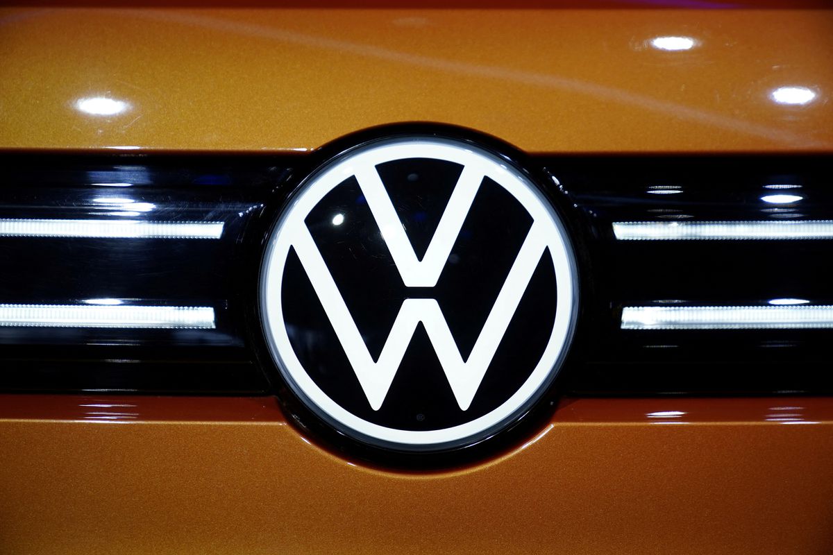 image Automakers idle production following Russia&#8217;s invasion, other firms also scramble