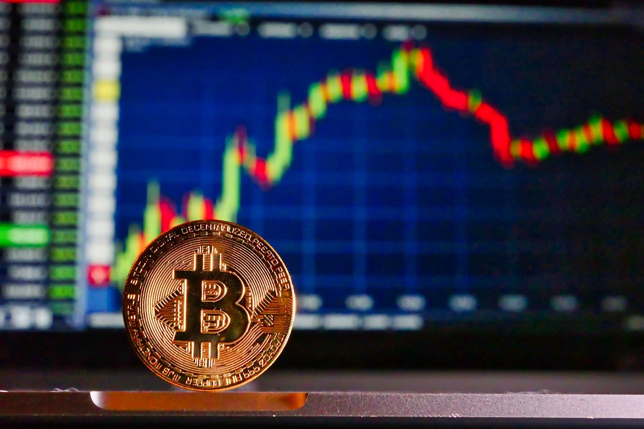 image Bitcoin&#8217;s 2021 gains wiped out in stablecoin rout