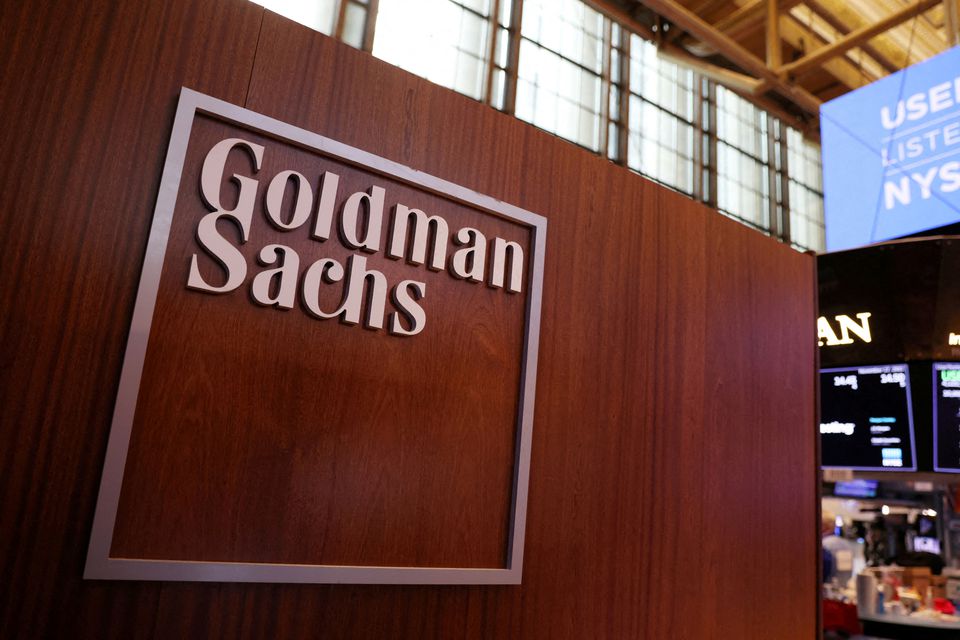 image Large US banks to drop mask mandate in US offices; NYSE follows suit